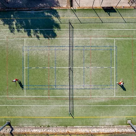 Lovisca Κάμπινγκ Jezera