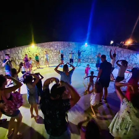 Lovisca Κάμπινγκ